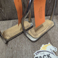 Foot Free - Hvy Fine Curved Safety Stirrup Irons, grips *vgc/gc, mnr dirt, scratches, stains & rust
