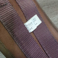 Padded Memory Foam Girth, 2x els, D Ring *gc, clean, hairy, rubs, pilly, hole
