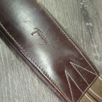Thick Padded Leather Girth, els, D Ring *vgc/gc, dirt, scuffs, hairy seams, rubs, scratches
