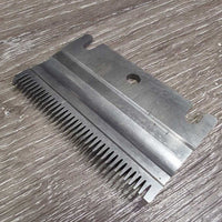 Top (83 AU) & Bottom (84 AU) Clipper Blades, package *gc, clean, rust spots
