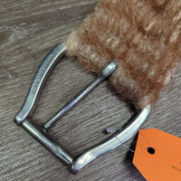 27 Mohair String Cinch, 2 D Rings, Keeper *gc, rubs, hairy, stains, frays, stains
