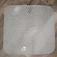 1" Thick Western Saddle Pad, wither contours *xc?like new, clean, v.mnr hair & rubs
