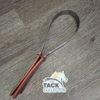Shedding Blade, Plastic Handle *gc, dirt, scuffs, rubs, scratches, stains
