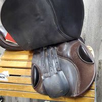 17.5" XW 6.5" Passier Close Contact, 2 Billet Guards, 4 Velcro Blocks, Black TackHack Cover, Wool Flocking, Rear Gusset Panels, Flaps: 14.25"L x 14"W Serial #: 17.5 303158
