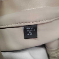 Euro Seat Breeches *vgc, mnr stains & discolored seat & legs
