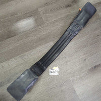 Padded Leather Short - Dressage Girth, 2x els *gc/vgc, clean, mnr rubs, dust, hair & fading, older?
