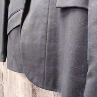 JUNIORS Show Jacket *vgc, mnr dirt
