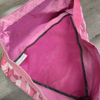 Nylon Corner Hay Bag Feeder, Mesh Bottom, 4 Double Ended Snap *gc/fair, pulled out grommets, stains, cracking
