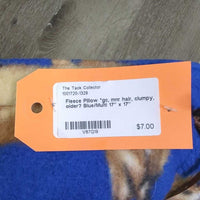 Fleece Pillow *gc, mnr hair, clumpy, older?
