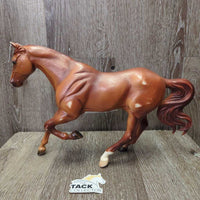 Vintage "Commander Riker" Braided Cantering Gelding *gc, v.scuffed, rubbed, scratched, chipped ear
