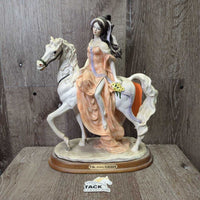 "The Natelia Collection" Horse & Girl Statue *vgc, dirt, dust
