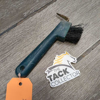 Plastic Hoof Pick, Bristle Brush *vgc, dirt, rust & bent bristles
