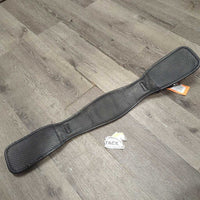 Neoprene Short - Dressage Girth, 2x Els *gc/fair, clean & residue, torn/unstitched keepers, stretched els, frays, hairy seams, cracked lining
