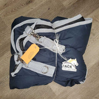 300g Winter Blanket, 2 legs *xc, clean, wpf, mnr binding stains
