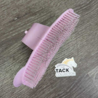 Plastic Curry Comb, adj handle *gc, mnr hair, dirt, scuffs, stains, warp
