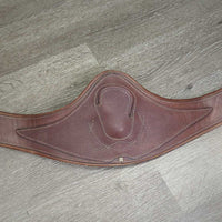 Small Belly Girth, covered carabiner, x2 els *vgc, clean, mnr residue/seam dirt, scuffs, dry
