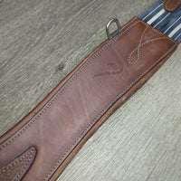 Small Belly Girth, covered carabiner, x2 els *vgc, clean, mnr residue/seam dirt, scuffs, dry
