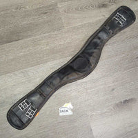 Thick Padded Anatomical Short - Dressage Girth, 2x Els *gc, v.dirty, creases & hollow spots, hair, fading
