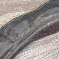 Thick Padded Anatomical Short - Dressage Girth, 2x Els *gc, v.dirty, creases & hollow spots, hair, fading

