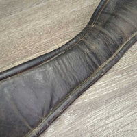 Thick Padded Anatomical Short - Dressage Girth, 2x Els *gc, v.dirty, creases & hollow spots, hair, fading
