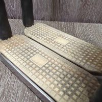 Flexi Stirrup Irons, grips *gc/air, clean, 1 v.stiff hinge, grips: discolored, rubbed & dirty

