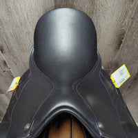 16.5" *Adj Med/Black Gullet In Premier Equine Monoflap Synthetic Dressage, Navy PEi Jersey Cover, Large Front Exterior Blocks, Synthetic Flocking, Front & Rear Gusset, Flaps: 15"L x 9"W Serial #: PE179614
