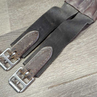 Narrow Padded Leather Girth, els *gc, clean, mnr dirt, rubs & scuffs, els: stretched, frayed & torn
