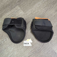 Hind Boots, velcro *vgc, clean, mnr rubs, scratches, scrapes & hair

