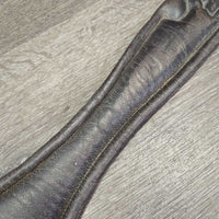 Sm Padded Belly Girth, 2x els, 3x D Ring, strap *vgc/gc, clean, rubs, faded, stains & residue
