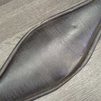 Sm Padded Belly Girth, 2x els, 3x D Ring, strap *vgc/gc, clean, rubs, faded, stains & residue
