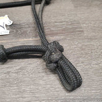 Soft Nylon Rope Halter *gc, dirty, rubs, mnr snags, rubs & frays
