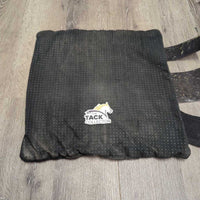 Pr Quick Wraps, inserts *gc, mnr dirt, hair, faded, snags, tears, rubbed, pilly, stains, threads, residue
