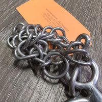 SS Thin Jointed Pelham Bit, chain, hooks *vgc, clean, mnr rubs, scratches, scuffs & stains
