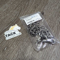 Curb Chain, 2 Hooks *vgc, clean, mnr rubs
