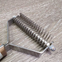 18 Blade Pet Stripper - Undercoat Rake, Wood Handle, plastic cover *vgc, clean, residue, marker
