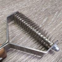 18 Blade Pet Stripper - Undercoat Rake, Wood Handle, plastic cover *vgc, clean, residue, marker
