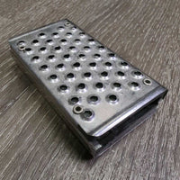 2 Wide Base Cheese Grater Stirrup Beds *like new

