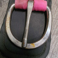 Nylon Neoprene Cinch, d rings, keeper *gc, clean, residue, stained, dirt, rust, cracked liner

