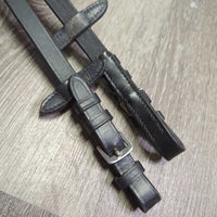 Cotton Web Reins, Finger Stoppers, buckles *vgc, clean, mnr dirt, edge rubs & frays
