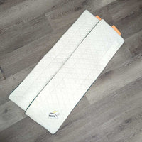 Pr Cotton No Bow Leg Quilts *vgc, clean, pilly, mnr dingy, hair, threads
