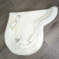 Waffle Fleece Shaped Hunter Saddle Pad *gc, dingy, older, clean, clumpy, stains, thin/holey edges, rubs, hair
