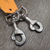 2x Wide Base Snaps *gc, stains, rubs, scuffs
