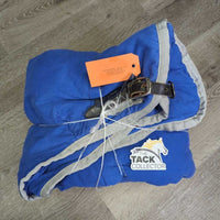 Quilt Stable Blanket, "Stal Hendrix", tail *vgc, mnr snags, hair, stains, pilly, puckers, faded
