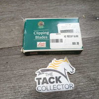 Top & Bottom Clipper Blades, plastic case, box *new
