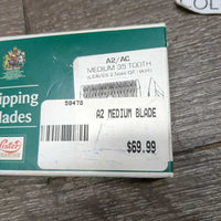 Top & Bottom Clipper Blades, plastic case, box *new
