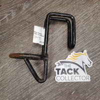 Stall Mount Hvy Metal Water Bucket Hook *gc, rubs, scratches & rust
