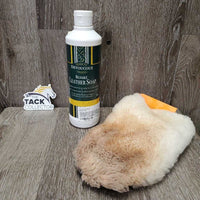 Kit: bag, leather-sheepskin mitt, soap (500ml, full), sheepskin mitt *vgc, residue, stains, mnr dirt, 0 conditioner or sponge
