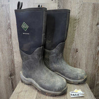 Tall Insulated Muck Boots *gc, dirty, faded, scuffs, creases, lining creases/folds
