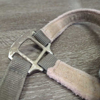 Nylon & Fleece Halter, adj, snap *fair, v.torn holes, dirty, clumpy, stains, rubs, hair
