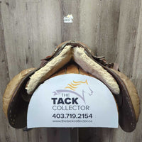*DECOR ONLY - NOT FOR RIDING *TWISTED Tree *Antique Trail - Cavalry Saddle, 2x Trial Bags, Leathers, Irons, Fleece Flocked
